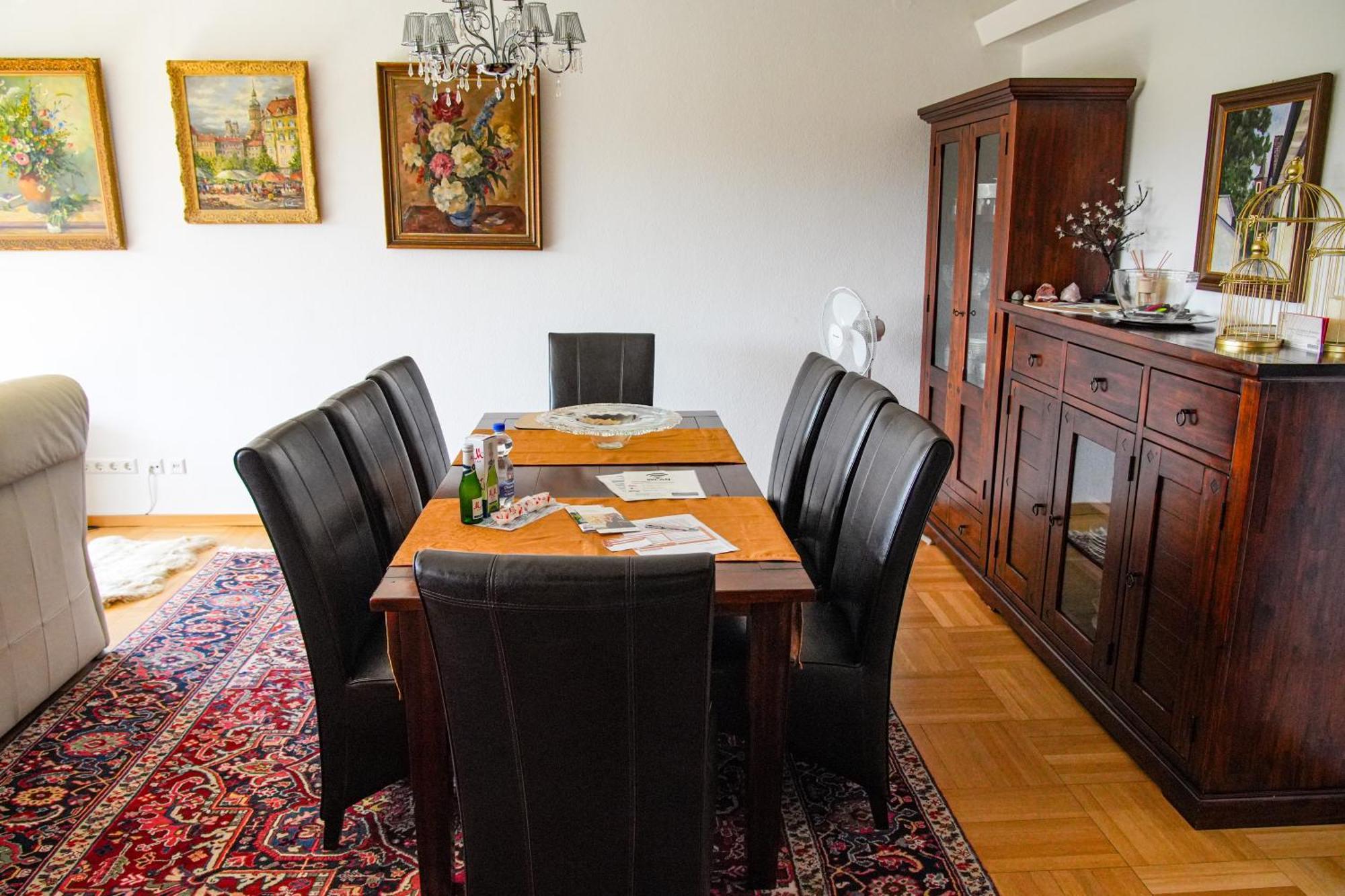 Gemuetliche Wohnung Im Herrenhaus Baden-Baden Buitenkant foto